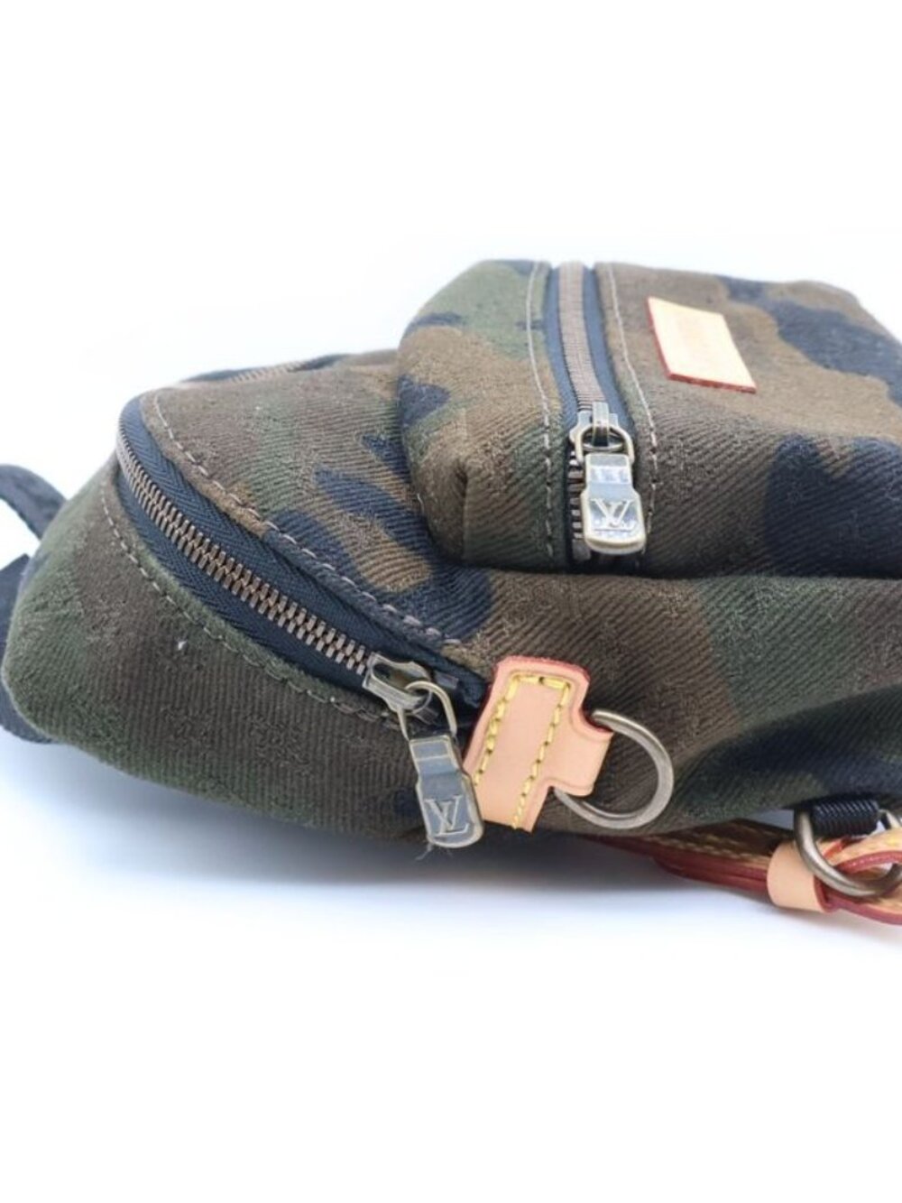 Louis Vuitton Supreme Apollo Nano Backpack Charm Camouflage Khaki - Picture 3 of 6